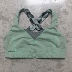 lululemon sports bra -sz 8 -mint green